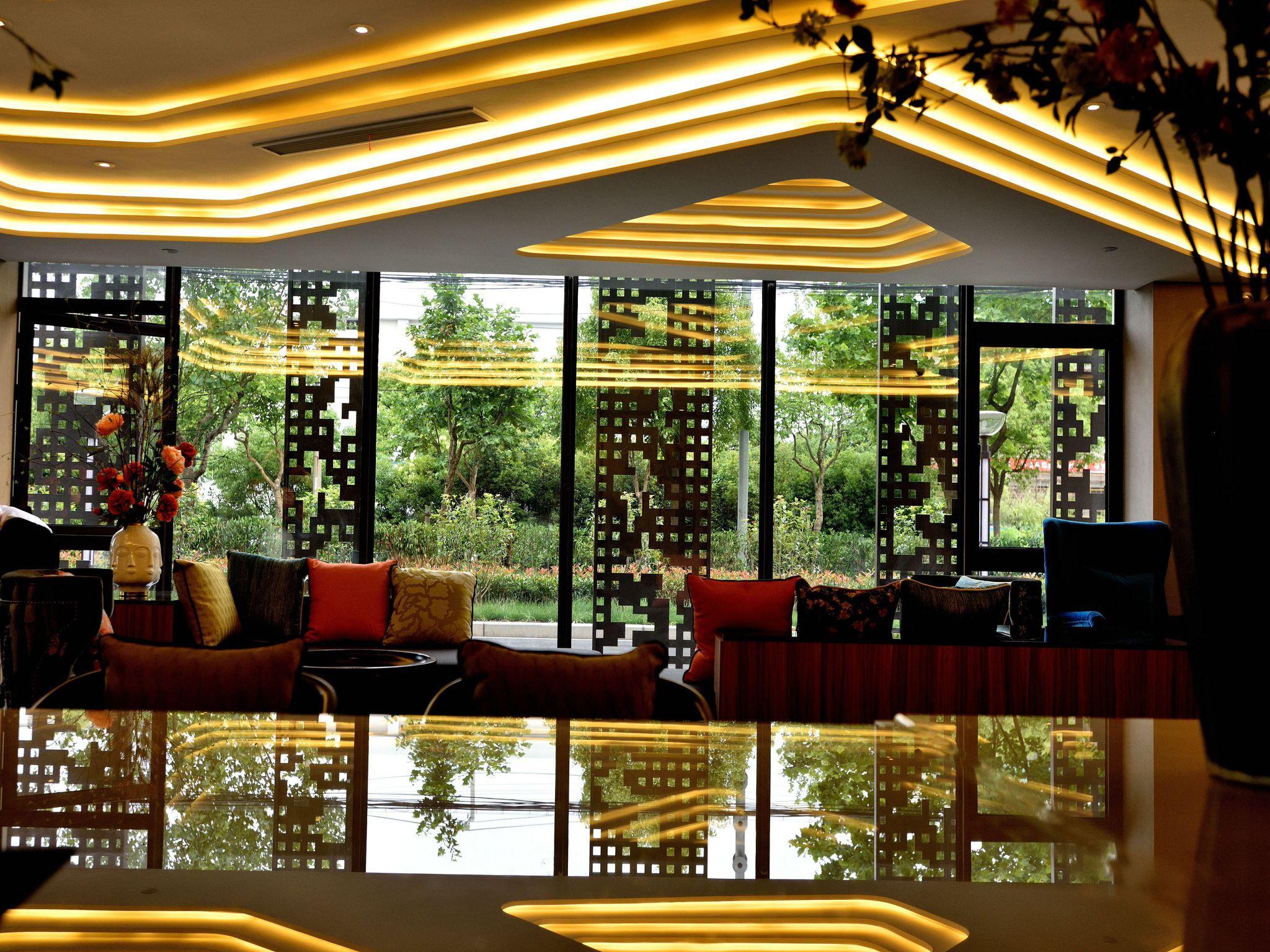 Shanghai-Deco Hotel-Free Shuttle Bus To Pudong Airport And Disneyland Εξωτερικό φωτογραφία
