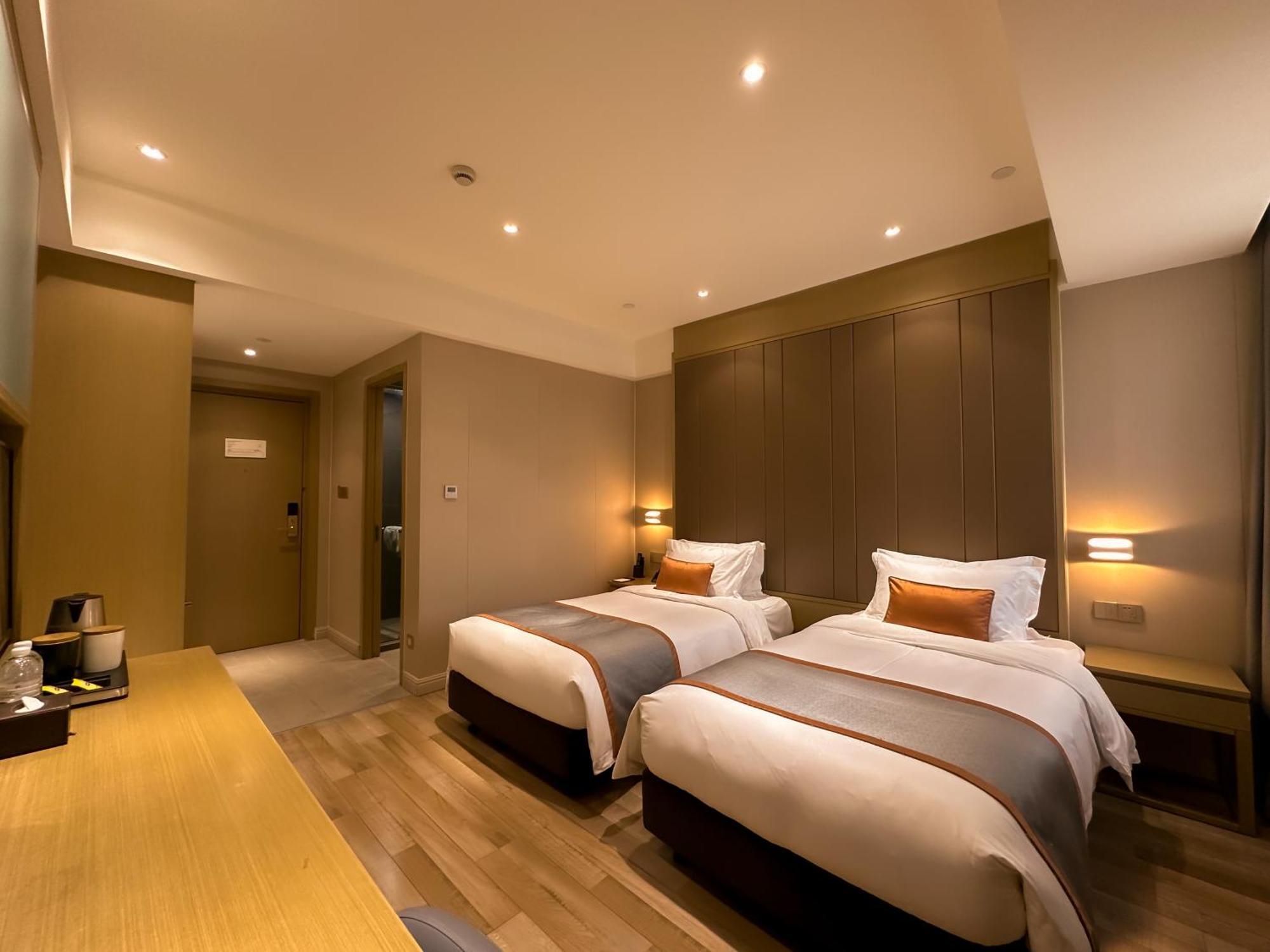 Shanghai-Deco Hotel-Free Shuttle Bus To Pudong Airport And Disneyland Εξωτερικό φωτογραφία