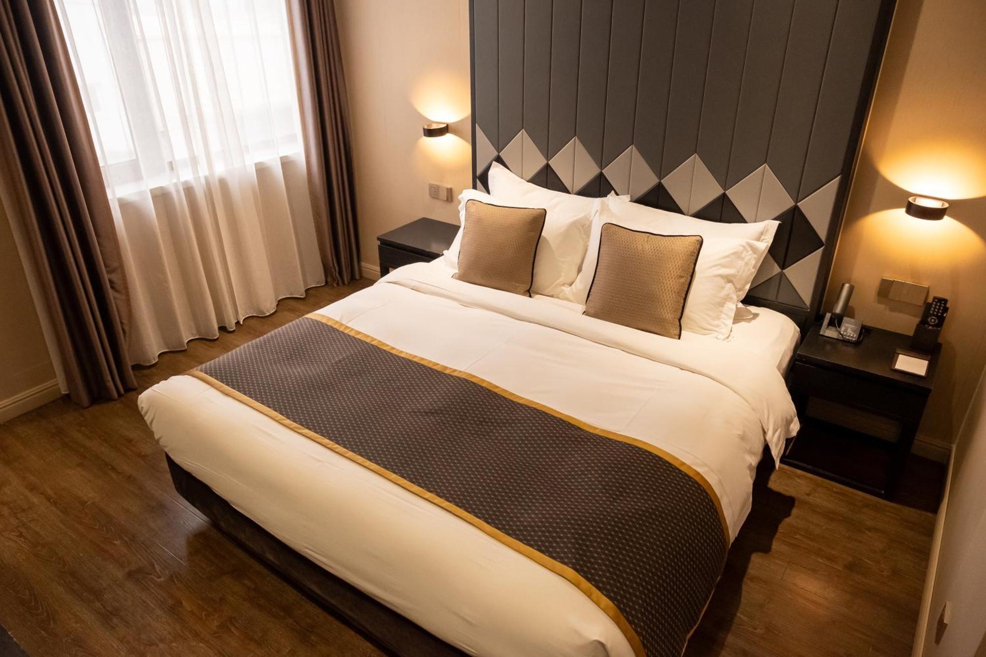 Shanghai-Deco Hotel-Free Shuttle Bus To Pudong Airport And Disneyland Εξωτερικό φωτογραφία