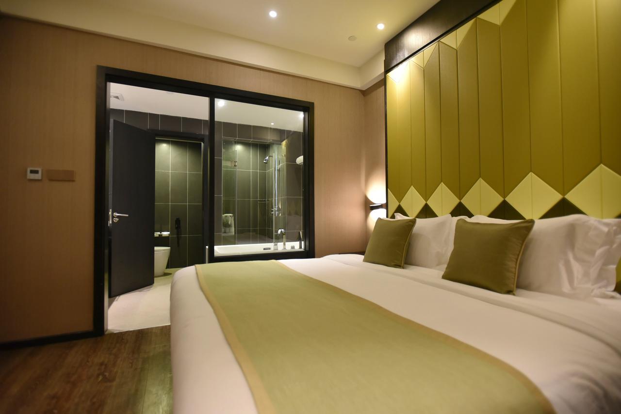 Shanghai-Deco Hotel-Free Shuttle Bus To Pudong Airport And Disneyland Εξωτερικό φωτογραφία