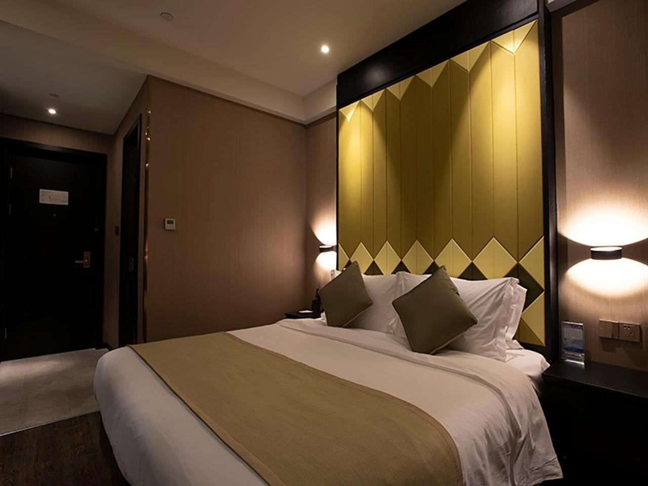 Shanghai-Deco Hotel-Free Shuttle Bus To Pudong Airport And Disneyland Εξωτερικό φωτογραφία
