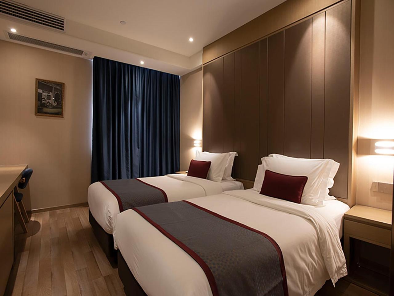 Shanghai-Deco Hotel-Free Shuttle Bus To Pudong Airport And Disneyland Εξωτερικό φωτογραφία
