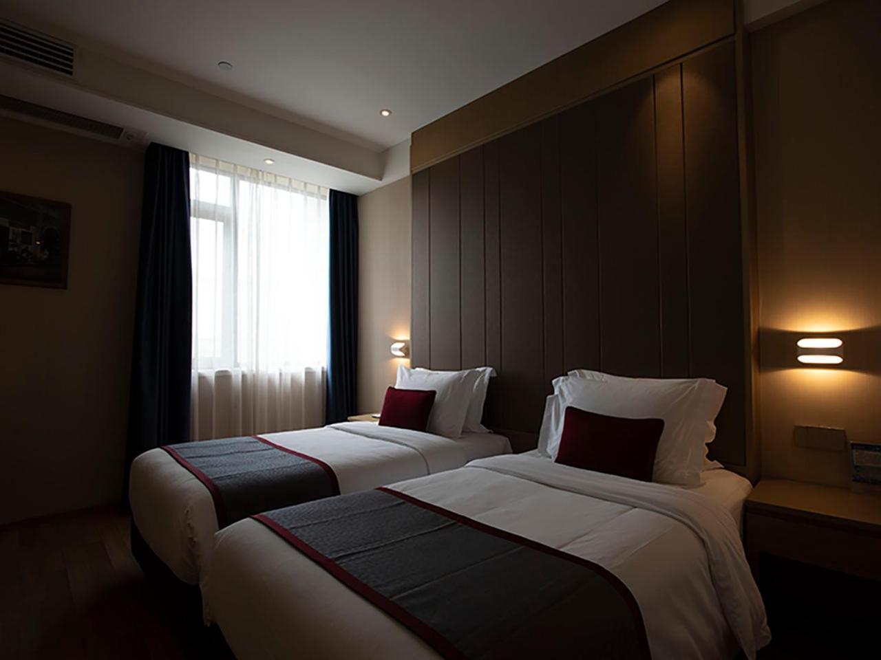 Shanghai-Deco Hotel-Free Shuttle Bus To Pudong Airport And Disneyland Εξωτερικό φωτογραφία
